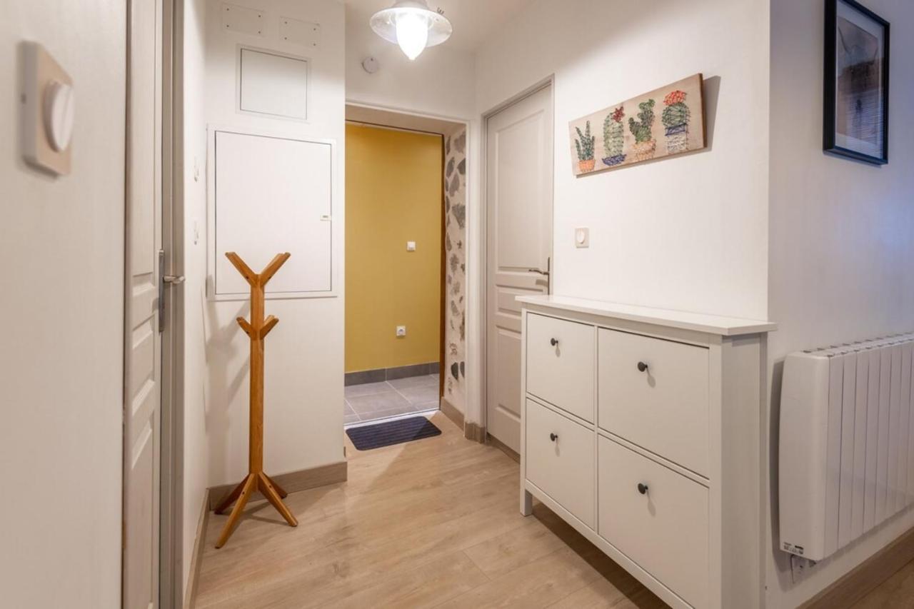 Apartamento Reflet Des Alpes Furnished Flat Annecy Exterior foto
